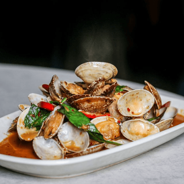 Spicy Clams in Thai Roasted Chili