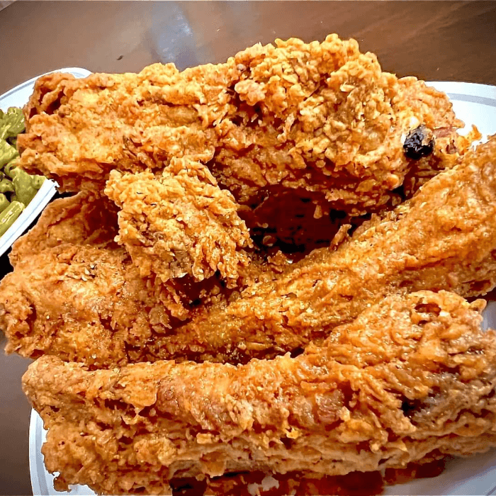 Dinner Delights: Fried Chicken & American Classics