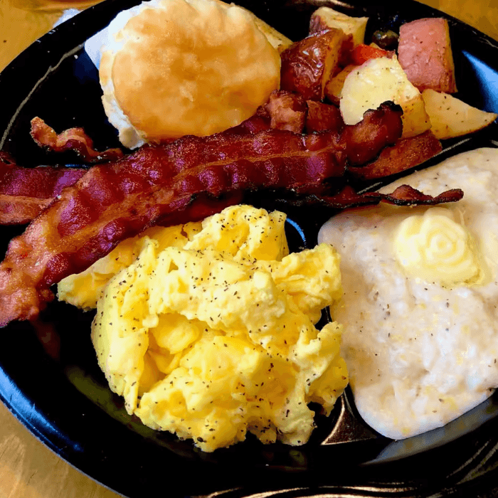 Mr. G's Country Breakfast Platter