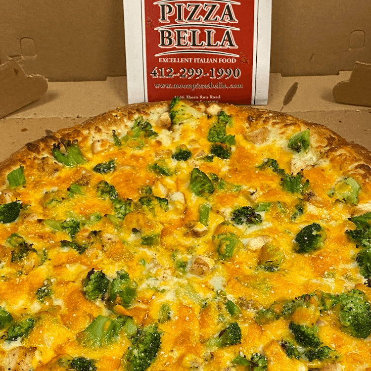 Chicken & Broccoli Pizza (8 Cut Medium 14").
