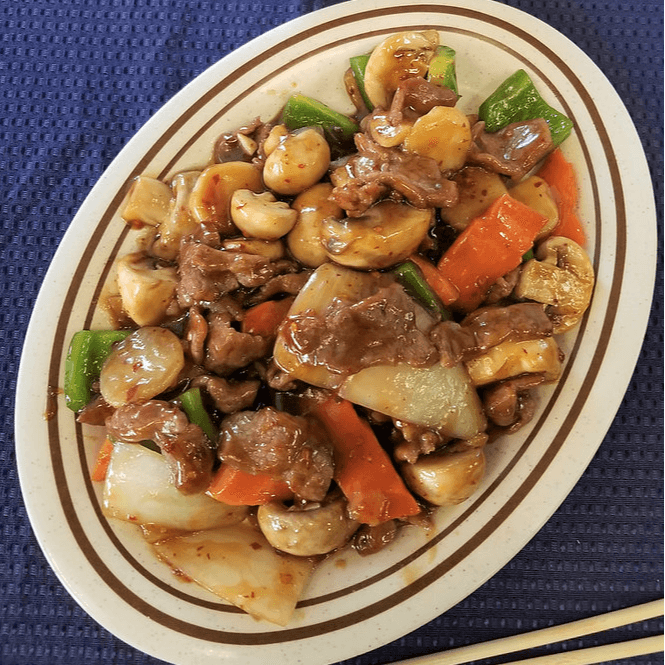 Beef in Garlic sauce (QT)