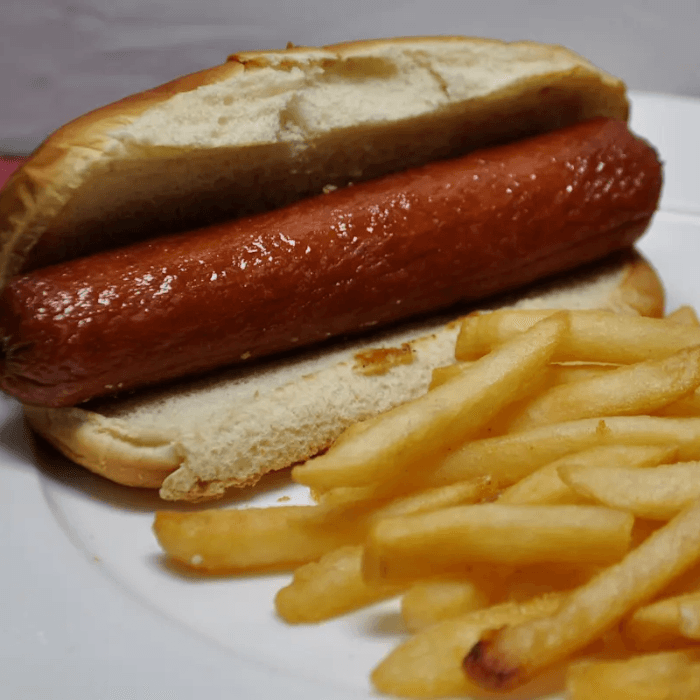 HOT DOG & FRIES.