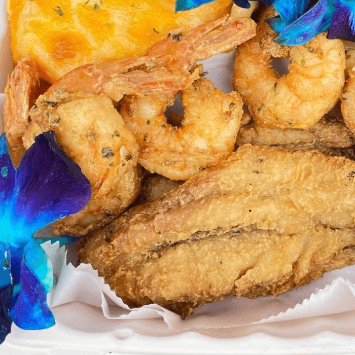 2 Pieces Whiting and 4 Pieces Shrimp