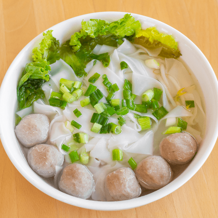 35. Beef Ball Noodle