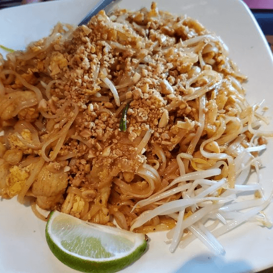 L13. Pad Thai Lunch Special