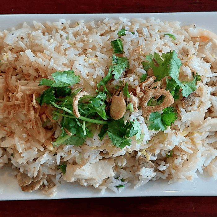 R9. fried rice chicken