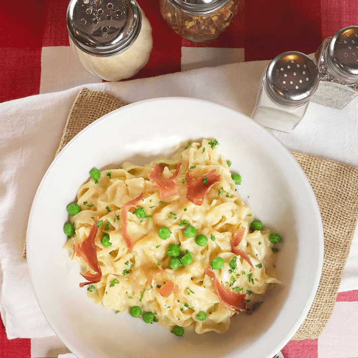 Fettuccine Alfredo Alla Romano.