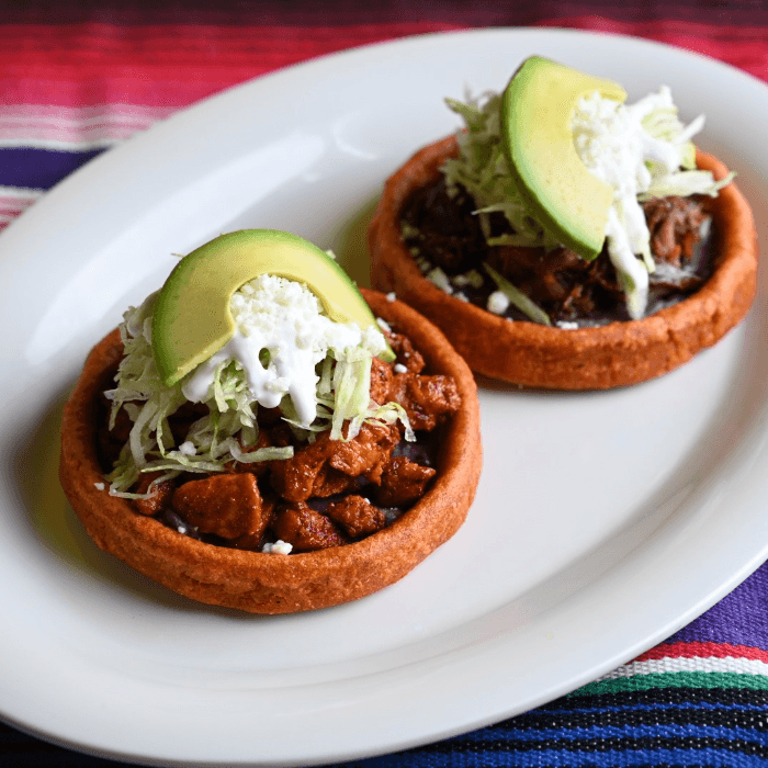 Sopes Chicken