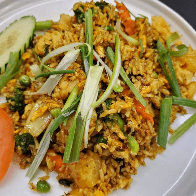 R4 Green Curry Fried Rice