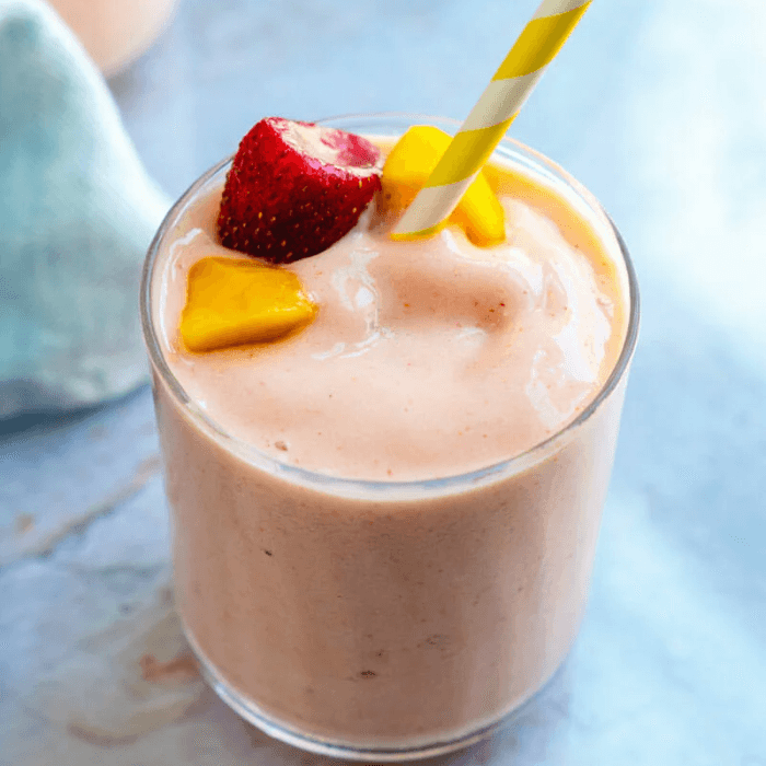 Strawberry Mango Smoothie