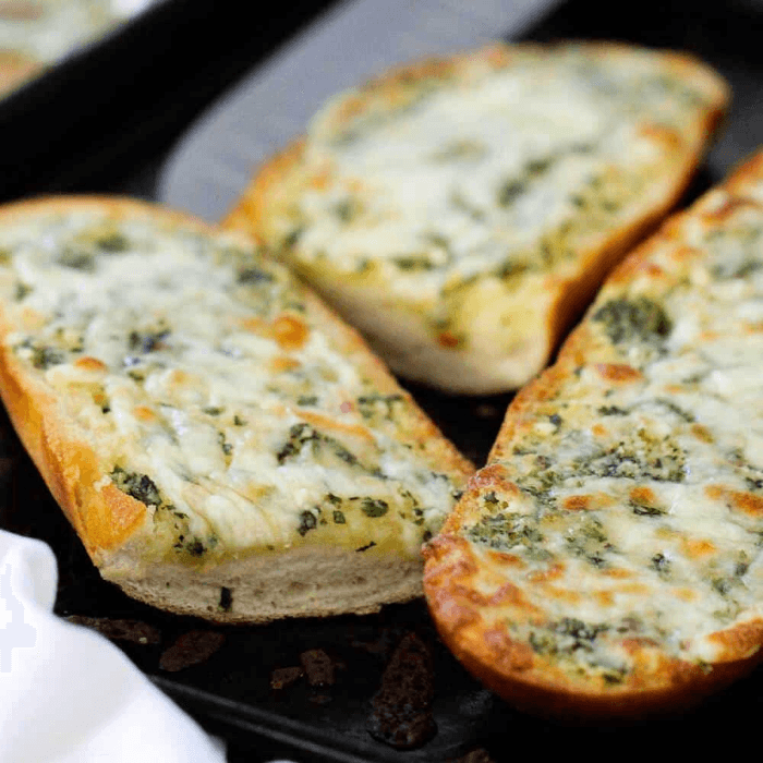 Garlic Bread with Cheese