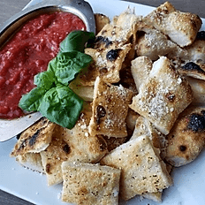 Garlic Bites and Marinara.