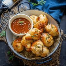 Catering | Garlic Knots