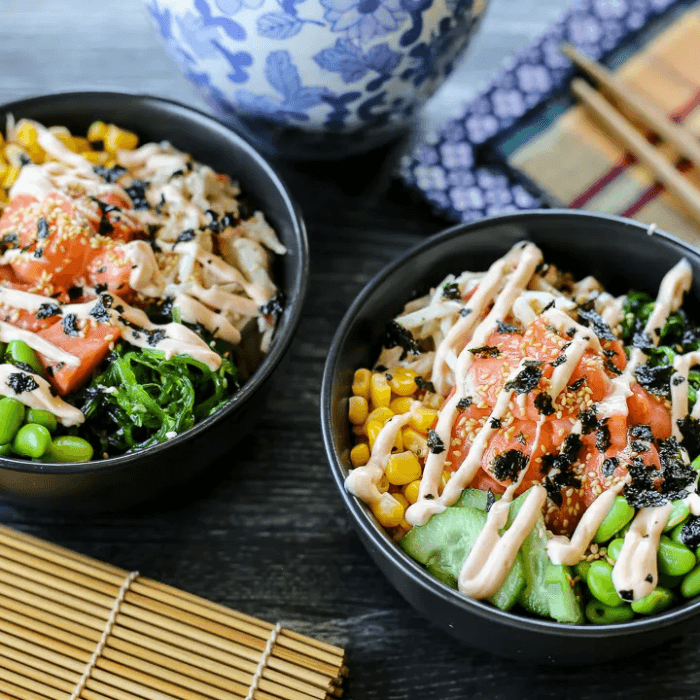 Fresh Poke Bowls: Sushi-Inspired Japanese Delights