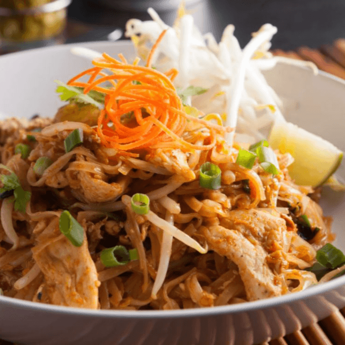 Chicken Pad Thai