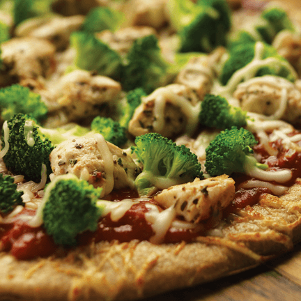 Grilled Chicken and Broccoli Red Sauce Pizza (Small 12'')