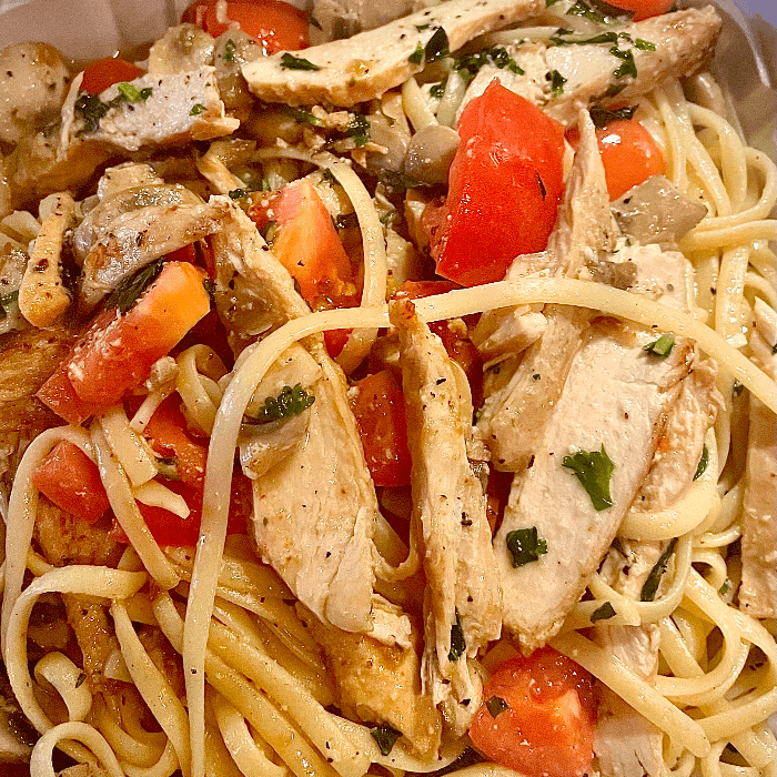 Smoked Chicken Olio Pasta