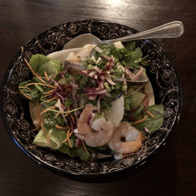 Yum Talay (Seafood Salad)