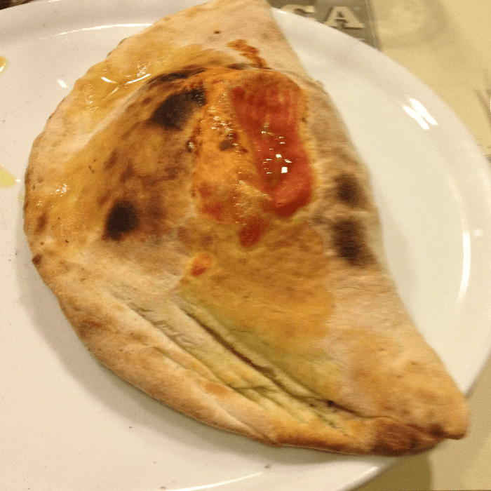 Milan Calzone