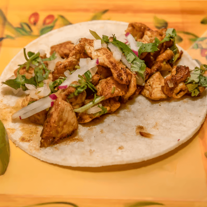 Pollo Alla Plancha Tacos (Grilled Chicken)