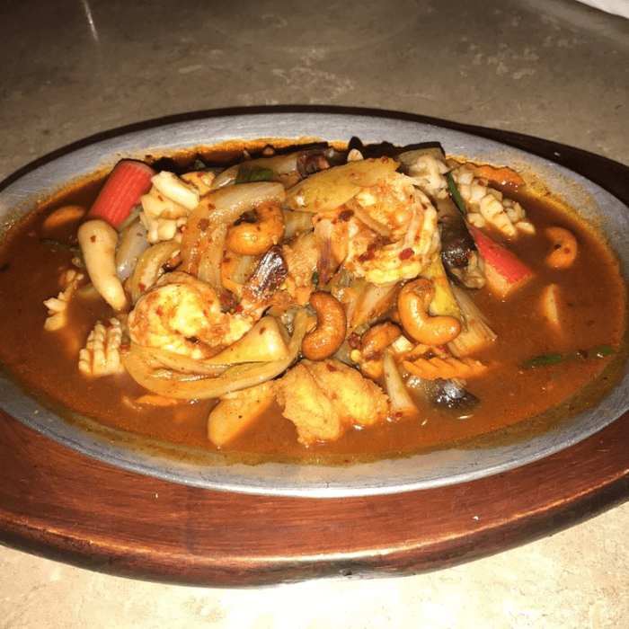 Thai Ocha Hot Plate.