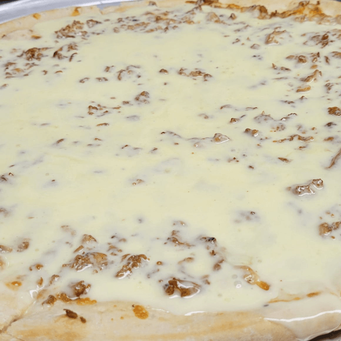 Alfredo Chicken Pizza.