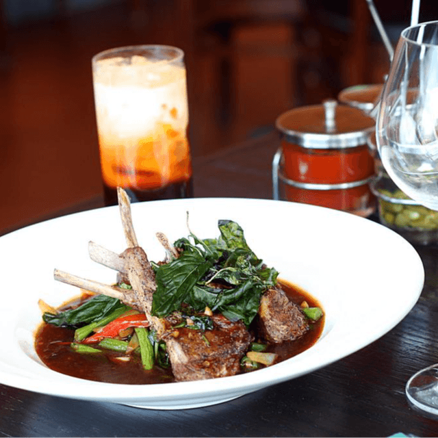 Sugar Palm Thai Restaurant Best thai food in Alexandria