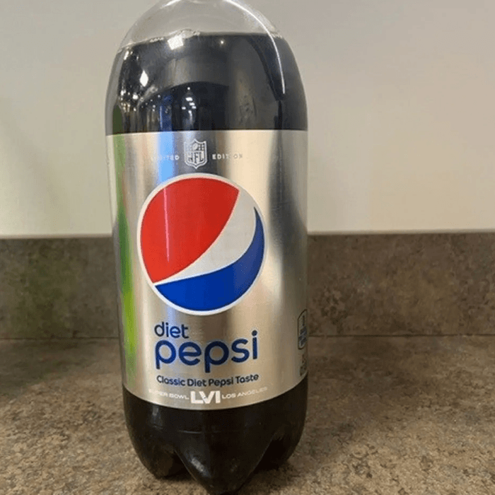 Diet Pepsi 2 Liter.