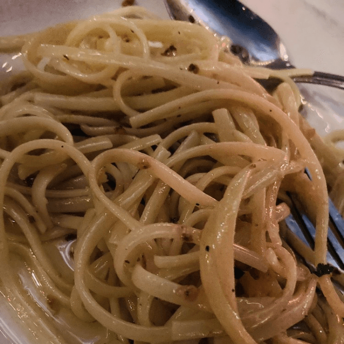 Linguini with Garlic and Olive Oil.
