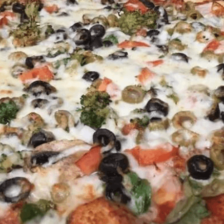 14" Greek Pizza