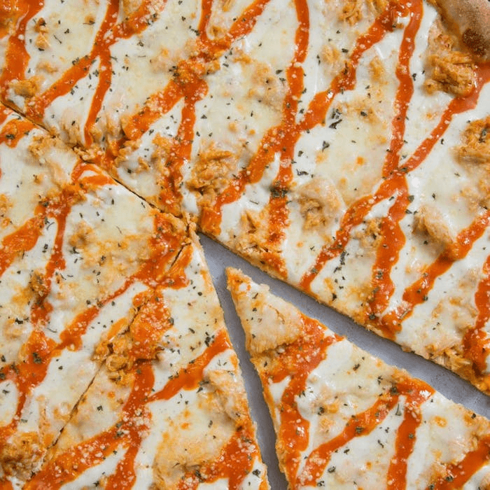 Buffalo Chicken Pizza (Large 16").