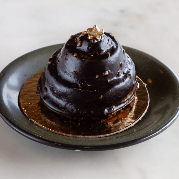 Chocolate Mousse Cake With Praline