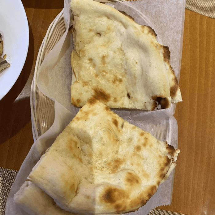 Plain Naan.