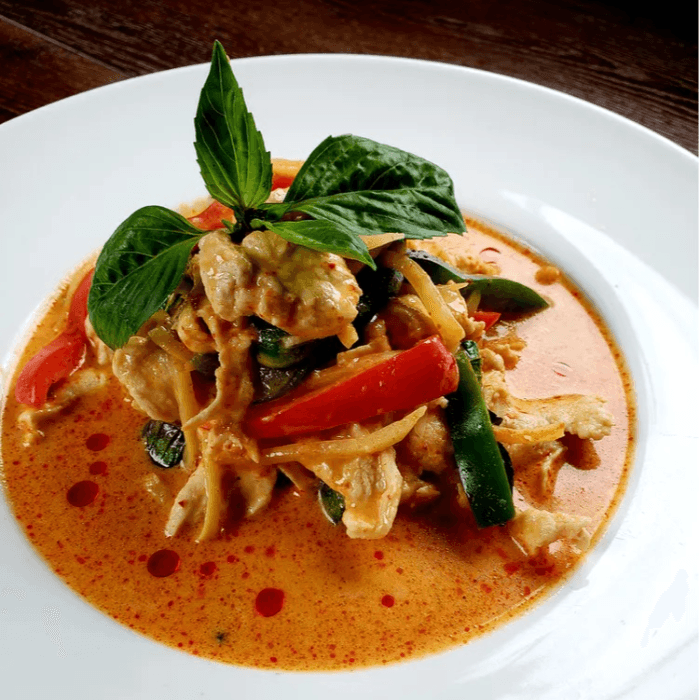 L /Red Curry.