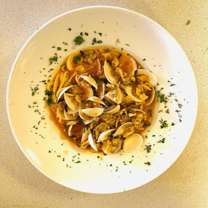 Linguini with Clam Sauce