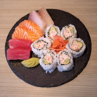 1302. Yama Sashimi Combo.