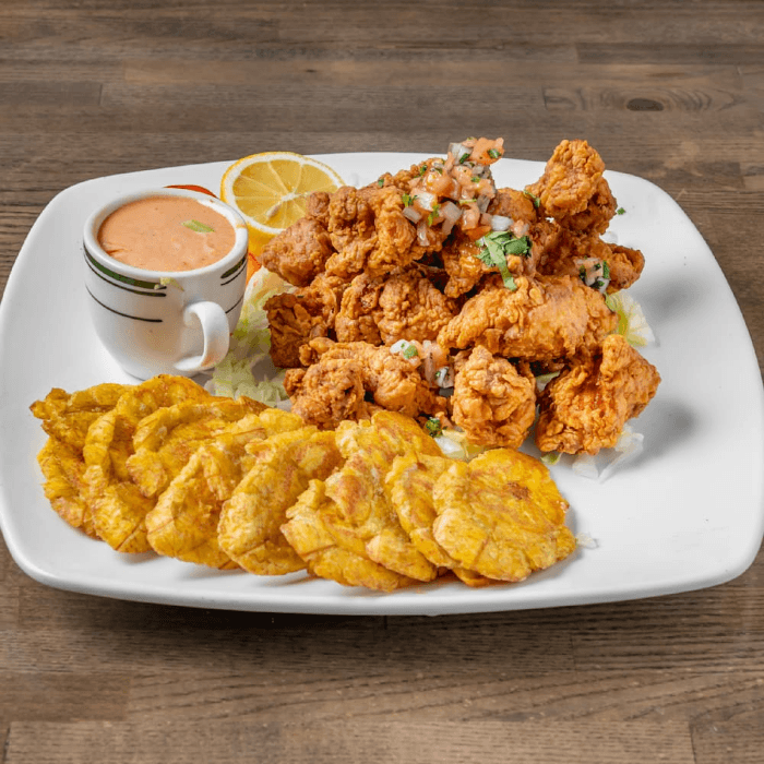 Chicharron De Pollo Sin Hueso.