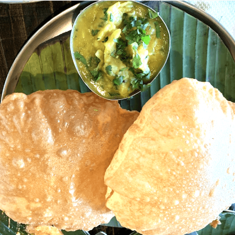 Poori Kelangu.