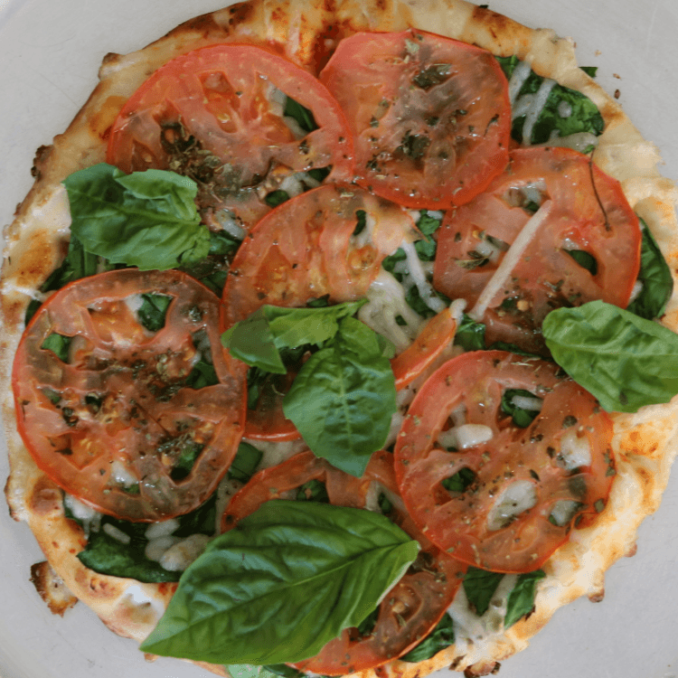 Spinach and Tomato Pizza (10")