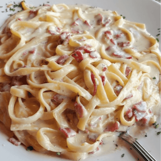 Fettuccine Alfredo w/Ham