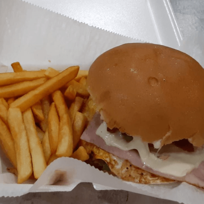 Cheeseburger Plate Dinner