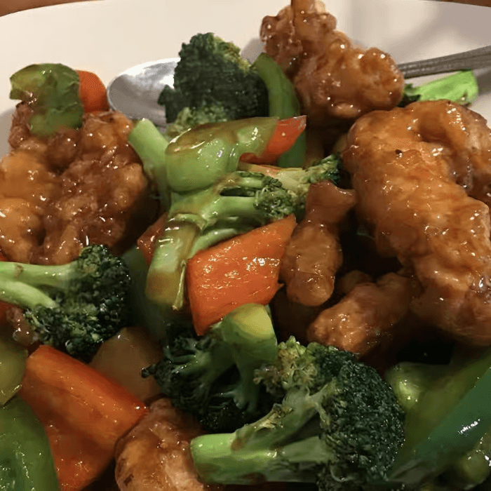 C11. Chicken with Broccoli.