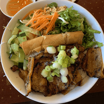 D3. Grilled Beef + Fried Roll over Vermicelli (Bun Bo CG)