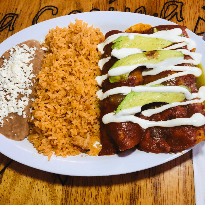 HUEVOS ENCHILADAS