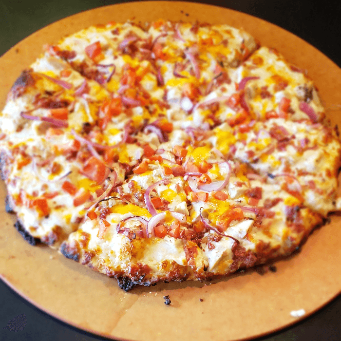 Chicken Club Grilled Pizza (14" Large)