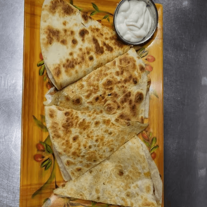 Quesadilla - Carne De Res / Beef