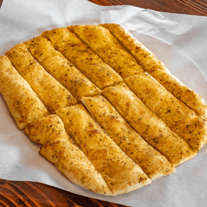 6pc Garlic & Herb Breadsticks