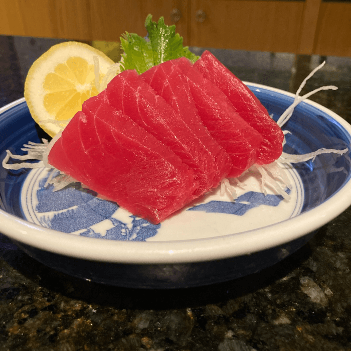 Tuna Sashimi (Maguro)