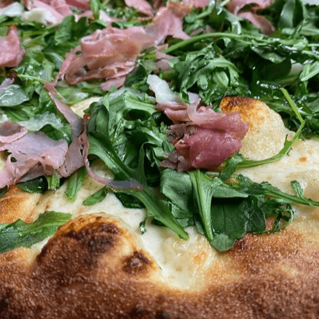 Arugula Blanco Pizza.