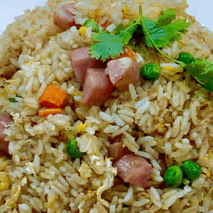 V04. Veggie Fried Rice 素迦南蔬菜炒飯